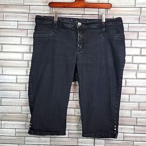 Lee classic fit cropped black denim jeans Size 18